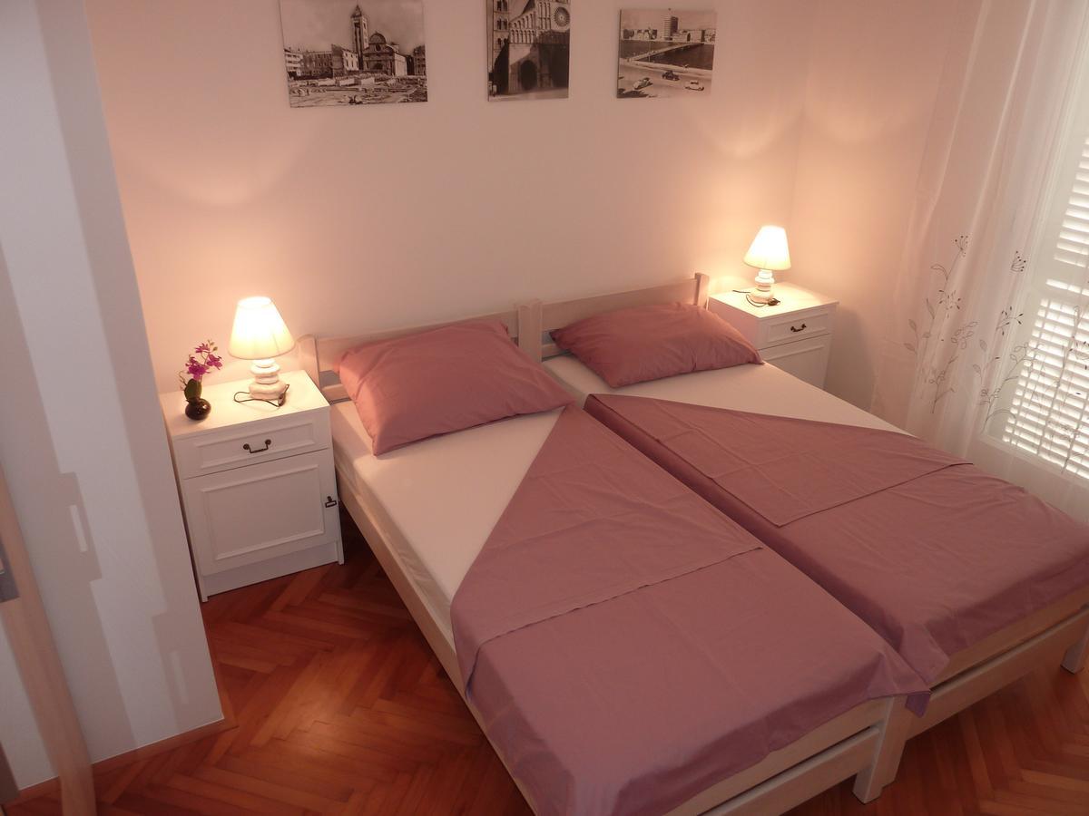 Apartments Feel Center 자다르 객실 사진